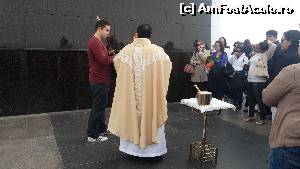 [P04] Ceremonie religioasa la baza statuii » foto by roxana.tomina
 - 
<span class="allrVoted glyphicon glyphicon-heart hidden" id="av610206"></span>
<a class="m-l-10 hidden" id="sv610206" onclick="voting_Foto_DelVot(,610206,6730)" role="button">șterge vot <span class="glyphicon glyphicon-remove"></span></a>
<a id="v9610206" class=" c-red"  onclick="voting_Foto_SetVot(610206)" role="button"><span class="glyphicon glyphicon-heart-empty"></span> <b>LIKE</b> = Votează poza</a> <img class="hidden"  id="f610206W9" src="/imagini/loader.gif" border="0" /><span class="AjErrMes hidden" id="e610206ErM"></span>