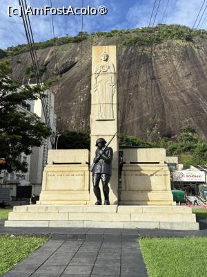 [P03] Monumentul eroilor » foto by AZE
 - 
<span class="allrVoted glyphicon glyphicon-heart hidden" id="av1525781"></span>
<a class="m-l-10 hidden" id="sv1525781" onclick="voting_Foto_DelVot(,1525781,6730)" role="button">șterge vot <span class="glyphicon glyphicon-remove"></span></a>
<a id="v91525781" class=" c-red"  onclick="voting_Foto_SetVot(1525781)" role="button"><span class="glyphicon glyphicon-heart-empty"></span> <b>LIKE</b> = Votează poza</a> <img class="hidden"  id="f1525781W9" src="/imagini/loader.gif" border="0" /><span class="AjErrMes hidden" id="e1525781ErM"></span>