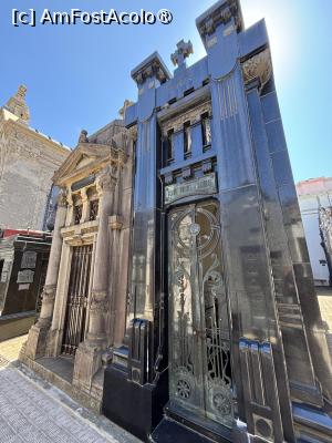[P19] Cimitirul Recoleta » foto by AZE
 - 
<span class="allrVoted glyphicon glyphicon-heart hidden" id="av1533613"></span>
<a class="m-l-10 hidden" id="sv1533613" onclick="voting_Foto_DelVot(,1533613,6764)" role="button">șterge vot <span class="glyphicon glyphicon-remove"></span></a>
<a id="v91533613" class=" c-red"  onclick="voting_Foto_SetVot(1533613)" role="button"><span class="glyphicon glyphicon-heart-empty"></span> <b>LIKE</b> = Votează poza</a> <img class="hidden"  id="f1533613W9" src="/imagini/loader.gif" border="0" /><span class="AjErrMes hidden" id="e1533613ErM"></span>