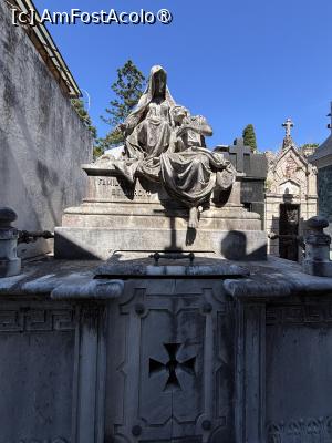 [P21] Cimitirul Recoleta » foto by AZE
 - 
<span class="allrVoted glyphicon glyphicon-heart hidden" id="av1533615"></span>
<a class="m-l-10 hidden" id="sv1533615" onclick="voting_Foto_DelVot(,1533615,6764)" role="button">șterge vot <span class="glyphicon glyphicon-remove"></span></a>
<a id="v91533615" class=" c-red"  onclick="voting_Foto_SetVot(1533615)" role="button"><span class="glyphicon glyphicon-heart-empty"></span> <b>LIKE</b> = Votează poza</a> <img class="hidden"  id="f1533615W9" src="/imagini/loader.gif" border="0" /><span class="AjErrMes hidden" id="e1533615ErM"></span>