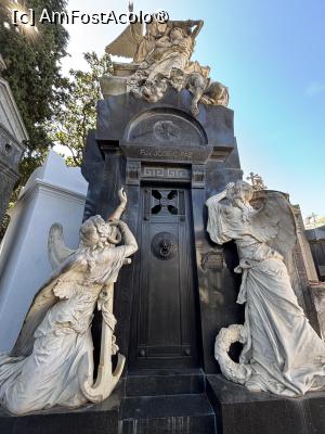 [P25] Cimitirul Recoleta » foto by AZE
 - 
<span class="allrVoted glyphicon glyphicon-heart hidden" id="av1533619"></span>
<a class="m-l-10 hidden" id="sv1533619" onclick="voting_Foto_DelVot(,1533619,6764)" role="button">șterge vot <span class="glyphicon glyphicon-remove"></span></a>
<a id="v91533619" class=" c-red"  onclick="voting_Foto_SetVot(1533619)" role="button"><span class="glyphicon glyphicon-heart-empty"></span> <b>LIKE</b> = Votează poza</a> <img class="hidden"  id="f1533619W9" src="/imagini/loader.gif" border="0" /><span class="AjErrMes hidden" id="e1533619ErM"></span>