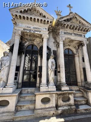 [P30] Cimitirul Recoleta » foto by AZE
 - 
<span class="allrVoted glyphicon glyphicon-heart hidden" id="av1533624"></span>
<a class="m-l-10 hidden" id="sv1533624" onclick="voting_Foto_DelVot(,1533624,6764)" role="button">șterge vot <span class="glyphicon glyphicon-remove"></span></a>
<a id="v91533624" class=" c-red"  onclick="voting_Foto_SetVot(1533624)" role="button"><span class="glyphicon glyphicon-heart-empty"></span> <b>LIKE</b> = Votează poza</a> <img class="hidden"  id="f1533624W9" src="/imagini/loader.gif" border="0" /><span class="AjErrMes hidden" id="e1533624ErM"></span>