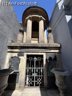 [P33] Cimitirul Recoleta » foto by AZE
 - 
<span class="allrVoted glyphicon glyphicon-heart hidden" id="av1533627"></span>
<a class="m-l-10 hidden" id="sv1533627" onclick="voting_Foto_DelVot(,1533627,6764)" role="button">șterge vot <span class="glyphicon glyphicon-remove"></span></a>
<a id="v91533627" class=" c-red"  onclick="voting_Foto_SetVot(1533627)" role="button"><span class="glyphicon glyphicon-heart-empty"></span> <b>LIKE</b> = Votează poza</a> <img class="hidden"  id="f1533627W9" src="/imagini/loader.gif" border="0" /><span class="AjErrMes hidden" id="e1533627ErM"></span>