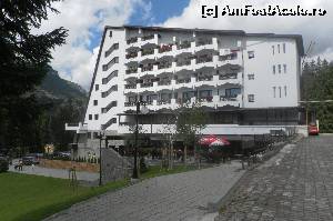 [P13] hotel Peştera » foto by marocanu21
 - 
<span class="allrVoted glyphicon glyphicon-heart hidden" id="av571680"></span>
<a class="m-l-10 hidden" id="sv571680" onclick="voting_Foto_DelVot(,571680,6777)" role="button">șterge vot <span class="glyphicon glyphicon-remove"></span></a>
<a id="v9571680" class=" c-red"  onclick="voting_Foto_SetVot(571680)" role="button"><span class="glyphicon glyphicon-heart-empty"></span> <b>LIKE</b> = Votează poza</a> <img class="hidden"  id="f571680W9" src="/imagini/loader.gif" border="0" /><span class="AjErrMes hidden" id="e571680ErM"></span>
