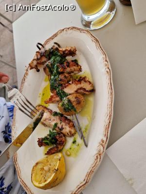 [P35] 35. Aici se vede sosul „chimichurri”. » foto by doinafil
 - 
<span class="allrVoted glyphicon glyphicon-heart hidden" id="av1541846"></span>
<a class="m-l-10 hidden" id="sv1541846" onclick="voting_Foto_DelVot(,1541846,6877)" role="button">șterge vot <span class="glyphicon glyphicon-remove"></span></a>
<a id="v91541846" class=" c-red"  onclick="voting_Foto_SetVot(1541846)" role="button"><span class="glyphicon glyphicon-heart-empty"></span> <b>LIKE</b> = Votează poza</a> <img class="hidden"  id="f1541846W9" src="/imagini/loader.gif" border="0" /><span class="AjErrMes hidden" id="e1541846ErM"></span>