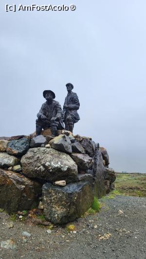 [P50] Statuia celor doi exploratori - Collie & Mackenzie Statue » foto by k-lator
 - 
<span class="allrVoted glyphicon glyphicon-heart hidden" id="av1501597"></span>
<a class="m-l-10 hidden" id="sv1501597" onclick="voting_Foto_DelVot(,1501597,6898)" role="button">șterge vot <span class="glyphicon glyphicon-remove"></span></a>
<a id="v91501597" class=" c-red"  onclick="voting_Foto_SetVot(1501597)" role="button"><span class="glyphicon glyphicon-heart-empty"></span> <b>LIKE</b> = Votează poza</a> <img class="hidden"  id="f1501597W9" src="/imagini/loader.gif" border="0" /><span class="AjErrMes hidden" id="e1501597ErM"></span>