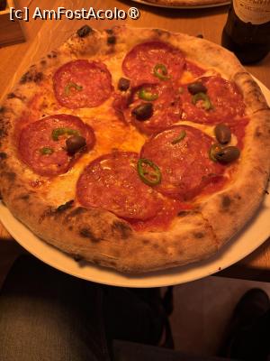 [P19] La Pizza Napoletana,pizza diavolo » foto by AZE
 - 
<span class="allrVoted glyphicon glyphicon-heart hidden" id="av1463537"></span>
<a class="m-l-10 hidden" id="sv1463537" onclick="voting_Foto_DelVot(,1463537,6927)" role="button">șterge vot <span class="glyphicon glyphicon-remove"></span></a>
<a id="v91463537" class=" c-red"  onclick="voting_Foto_SetVot(1463537)" role="button"><span class="glyphicon glyphicon-heart-empty"></span> <b>LIKE</b> = Votează poza</a> <img class="hidden"  id="f1463537W9" src="/imagini/loader.gif" border="0" /><span class="AjErrMes hidden" id="e1463537ErM"></span>