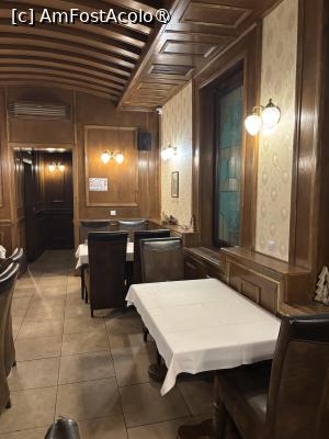 [P30] Interior restaurant Casa Frieda » foto by AZE
 - 
<span class="allrVoted glyphicon glyphicon-heart hidden" id="av1512770"></span>
<a class="m-l-10 hidden" id="sv1512770" onclick="voting_Foto_DelVot(,1512770,6927)" role="button">șterge vot <span class="glyphicon glyphicon-remove"></span></a>
<a id="v91512770" class=" c-red"  onclick="voting_Foto_SetVot(1512770)" role="button"><span class="glyphicon glyphicon-heart-empty"></span> <b>LIKE</b> = Votează poza</a> <img class="hidden"  id="f1512770W9" src="/imagini/loader.gif" border="0" /><span class="AjErrMes hidden" id="e1512770ErM"></span>