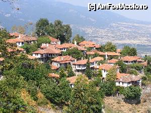 [P19] Vedere cu satul Palaios Panteleimonas » foto by cossty
 - 
<span class="allrVoted glyphicon glyphicon-heart hidden" id="av460868"></span>
<a class="m-l-10 hidden" id="sv460868" onclick="voting_Foto_DelVot(,460868,6960)" role="button">șterge vot <span class="glyphicon glyphicon-remove"></span></a>
<a id="v9460868" class=" c-red"  onclick="voting_Foto_SetVot(460868)" role="button"><span class="glyphicon glyphicon-heart-empty"></span> <b>LIKE</b> = Votează poza</a> <img class="hidden"  id="f460868W9" src="/imagini/loader.gif" border="0" /><span class="AjErrMes hidden" id="e460868ErM"></span>