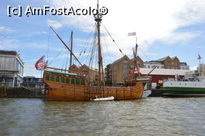 [P02] Navă imitaţie pe canalul unde este ancorată nava muzeu SS Great Britain  din oraşul Bristol,Anglia. » foto by traian.leuca †
 - 
<span class="allrVoted glyphicon glyphicon-heart hidden" id="av991375"></span>
<a class="m-l-10 hidden" id="sv991375" onclick="voting_Foto_DelVot(,991375,6989)" role="button">șterge vot <span class="glyphicon glyphicon-remove"></span></a>
<a id="v9991375" class=" c-red"  onclick="voting_Foto_SetVot(991375)" role="button"><span class="glyphicon glyphicon-heart-empty"></span> <b>LIKE</b> = Votează poza</a> <img class="hidden"  id="f991375W9" src="/imagini/loader.gif" border="0" /><span class="AjErrMes hidden" id="e991375ErM"></span>