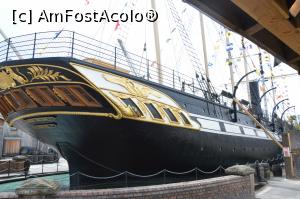 [P03] Nava muzeu SS Great Britain  din oraşul Bristol,Anglia văzută de la casa de bilete. » foto by traian.leuca †
 - 
<span class="allrVoted glyphicon glyphicon-heart hidden" id="av991376"></span>
<a class="m-l-10 hidden" id="sv991376" onclick="voting_Foto_DelVot(,991376,6989)" role="button">șterge vot <span class="glyphicon glyphicon-remove"></span></a>
<a id="v9991376" class=" c-red"  onclick="voting_Foto_SetVot(991376)" role="button"><span class="glyphicon glyphicon-heart-empty"></span> <b>LIKE</b> = Votează poza</a> <img class="hidden"  id="f991376W9" src="/imagini/loader.gif" border="0" /><span class="AjErrMes hidden" id="e991376ErM"></span>