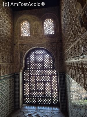 [P31] Alhambra-Palatul Nazrid - interior » foto by ANILU
 - 
<span class="allrVoted glyphicon glyphicon-heart hidden" id="av1488861"></span>
<a class="m-l-10 hidden" id="sv1488861" onclick="voting_Foto_DelVot(,1488861,7020)" role="button">șterge vot <span class="glyphicon glyphicon-remove"></span></a>
<a id="v91488861" class=" c-red"  onclick="voting_Foto_SetVot(1488861)" role="button"><span class="glyphicon glyphicon-heart-empty"></span> <b>LIKE</b> = Votează poza</a> <img class="hidden"  id="f1488861W9" src="/imagini/loader.gif" border="0" /><span class="AjErrMes hidden" id="e1488861ErM"></span>