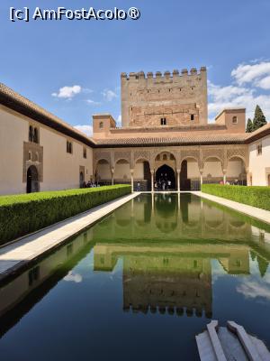 [P32] Alhambra - Palatul Nazrid - Curtea cu Mirt » foto by ANILU
 - 
<span class="allrVoted glyphicon glyphicon-heart hidden" id="av1488862"></span>
<a class="m-l-10 hidden" id="sv1488862" onclick="voting_Foto_DelVot(,1488862,7020)" role="button">șterge vot <span class="glyphicon glyphicon-remove"></span></a>
<a id="v91488862" class=" c-red"  onclick="voting_Foto_SetVot(1488862)" role="button"><span class="glyphicon glyphicon-heart-empty"></span> <b>LIKE</b> = Votează poza</a> <img class="hidden"  id="f1488862W9" src="/imagini/loader.gif" border="0" /><span class="AjErrMes hidden" id="e1488862ErM"></span>