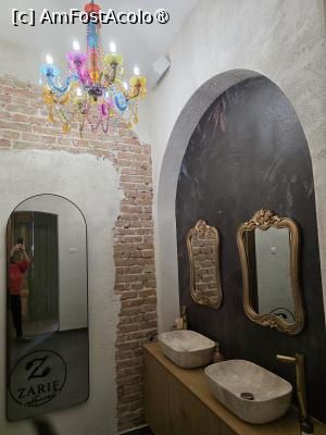 [P28] Restaurant Zarif - la baie » foto by crismis
 - 
<span class="allrVoted glyphicon glyphicon-heart hidden" id="av1527071"></span>
<a class="m-l-10 hidden" id="sv1527071" onclick="voting_Foto_DelVot(,1527071,7051)" role="button">șterge vot <span class="glyphicon glyphicon-remove"></span></a>
<a id="v91527071" class=" c-red"  onclick="voting_Foto_SetVot(1527071)" role="button"><span class="glyphicon glyphicon-heart-empty"></span> <b>LIKE</b> = Votează poza</a> <img class="hidden"  id="f1527071W9" src="/imagini/loader.gif" border="0" /><span class="AjErrMes hidden" id="e1527071ErM"></span>