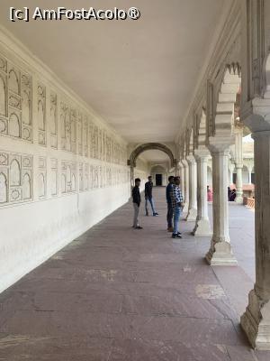 [P40] Agra Fort,India,interioare » foto by AZE
 - 
<span class="allrVoted glyphicon glyphicon-heart hidden" id="av1436004"></span>
<a class="m-l-10 hidden" id="sv1436004" onclick="voting_Foto_DelVot(,1436004,7081)" role="button">șterge vot <span class="glyphicon glyphicon-remove"></span></a>
<a id="v91436004" class=" c-red"  onclick="voting_Foto_SetVot(1436004)" role="button"><span class="glyphicon glyphicon-heart-empty"></span> <b>LIKE</b> = Votează poza</a> <img class="hidden"  id="f1436004W9" src="/imagini/loader.gif" border="0" /><span class="AjErrMes hidden" id="e1436004ErM"></span>