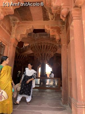 [P14] Fahtepur Sikri » foto by AZE
 - 
<span class="allrVoted glyphicon glyphicon-heart hidden" id="av1436647"></span>
<a class="m-l-10 hidden" id="sv1436647" onclick="voting_Foto_DelVot(,1436647,7081)" role="button">șterge vot <span class="glyphicon glyphicon-remove"></span></a>
<a id="v91436647" class=" c-red"  onclick="voting_Foto_SetVot(1436647)" role="button"><span class="glyphicon glyphicon-heart-empty"></span> <b>LIKE</b> = Votează poza</a> <img class="hidden"  id="f1436647W9" src="/imagini/loader.gif" border="0" /><span class="AjErrMes hidden" id="e1436647ErM"></span>