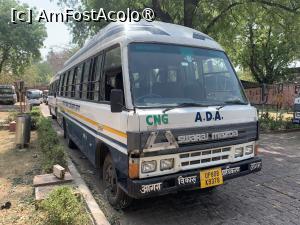 [P03] Fahtepur Sikri,autobuzul turistic » foto by AZE
 - 
<span class="allrVoted glyphicon glyphicon-heart hidden" id="av1436636"></span>
<a class="m-l-10 hidden" id="sv1436636" onclick="voting_Foto_DelVot(,1436636,7081)" role="button">șterge vot <span class="glyphicon glyphicon-remove"></span></a>
<a id="v91436636" class=" c-red"  onclick="voting_Foto_SetVot(1436636)" role="button"><span class="glyphicon glyphicon-heart-empty"></span> <b>LIKE</b> = Votează poza</a> <img class="hidden"  id="f1436636W9" src="/imagini/loader.gif" border="0" /><span class="AjErrMes hidden" id="e1436636ErM"></span>