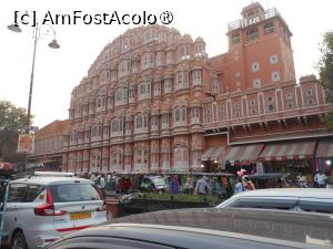 [P01] Jaipur - Hawa Mahal (Palatul Vânturilor). » foto by iulianic
 - 
<span class="allrVoted glyphicon glyphicon-heart hidden" id="av1465729"></span>
<a class="m-l-10 hidden" id="sv1465729" onclick="voting_Foto_DelVot(,1465729,7099)" role="button">șterge vot <span class="glyphicon glyphicon-remove"></span></a>
<a id="v91465729" class=" c-red"  onclick="voting_Foto_SetVot(1465729)" role="button"><span class="glyphicon glyphicon-heart-empty"></span> <b>LIKE</b> = Votează poza</a> <img class="hidden"  id="f1465729W9" src="/imagini/loader.gif" border="0" /><span class="AjErrMes hidden" id="e1465729ErM"></span>