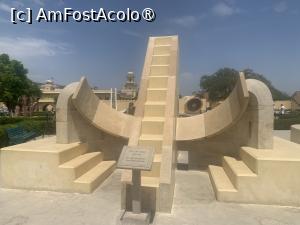 [P20] Jaipur,Jantar Mantar » foto by AZE
 - 
<span class="allrVoted glyphicon glyphicon-heart hidden" id="av1443341"></span>
<a class="m-l-10 hidden" id="sv1443341" onclick="voting_Foto_DelVot(,1443341,7099)" role="button">șterge vot <span class="glyphicon glyphicon-remove"></span></a>
<a id="v91443341" class=" c-red"  onclick="voting_Foto_SetVot(1443341)" role="button"><span class="glyphicon glyphicon-heart-empty"></span> <b>LIKE</b> = Votează poza</a> <img class="hidden"  id="f1443341W9" src="/imagini/loader.gif" border="0" /><span class="AjErrMes hidden" id="e1443341ErM"></span>