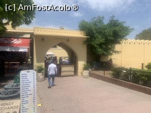 [P01] Jantal Mantar,observatorul din Jaipur » foto by AZE
 - 
<span class="allrVoted glyphicon glyphicon-heart hidden" id="av1445532"></span>
<a class="m-l-10 hidden" id="sv1445532" onclick="voting_Foto_DelVot(,1445532,7099)" role="button">șterge vot <span class="glyphicon glyphicon-remove"></span></a>
<a id="v91445532" class=" c-red"  onclick="voting_Foto_SetVot(1445532)" role="button"><span class="glyphicon glyphicon-heart-empty"></span> <b>LIKE</b> = Votează poza</a> <img class="hidden"  id="f1445532W9" src="/imagini/loader.gif" border="0" /><span class="AjErrMes hidden" id="e1445532ErM"></span>