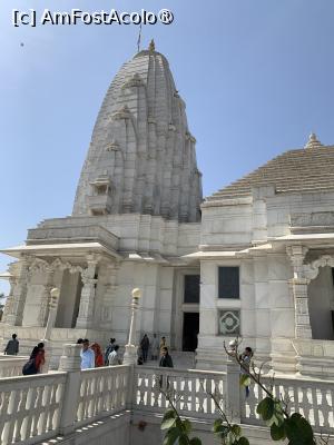 [P18] Templul Birla Mandir din Jaipur » foto by AZE
 - 
<span class="allrVoted glyphicon glyphicon-heart hidden" id="av1447960"></span>
<a class="m-l-10 hidden" id="sv1447960" onclick="voting_Foto_DelVot(,1447960,7099)" role="button">șterge vot <span class="glyphicon glyphicon-remove"></span></a>
<a id="v91447960" class=" c-red"  onclick="voting_Foto_SetVot(1447960)" role="button"><span class="glyphicon glyphicon-heart-empty"></span> <b>LIKE</b> = Votează poza</a> <img class="hidden"  id="f1447960W9" src="/imagini/loader.gif" border="0" /><span class="AjErrMes hidden" id="e1447960ErM"></span>