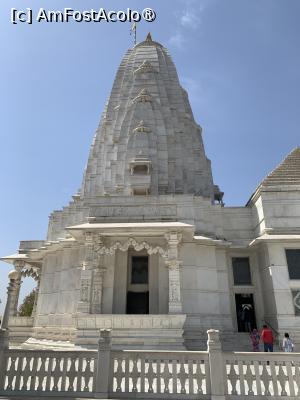 [P35] Templul Birla Mandir din Jaipur » foto by AZE
 - 
<span class="allrVoted glyphicon glyphicon-heart hidden" id="av1447977"></span>
<a class="m-l-10 hidden" id="sv1447977" onclick="voting_Foto_DelVot(,1447977,7099)" role="button">șterge vot <span class="glyphicon glyphicon-remove"></span></a>
<a id="v91447977" class=" c-red"  onclick="voting_Foto_SetVot(1447977)" role="button"><span class="glyphicon glyphicon-heart-empty"></span> <b>LIKE</b> = Votează poza</a> <img class="hidden"  id="f1447977W9" src="/imagini/loader.gif" border="0" /><span class="AjErrMes hidden" id="e1447977ErM"></span>