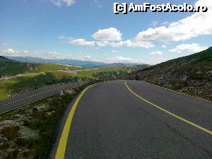 [P28] Transalpina acum, în multe imagini și puține cuvinte -Drumul este încă fără fisuri, dar cât va rezista?!  » foto by Lyssys
 - 
<span class="allrVoted glyphicon glyphicon-heart hidden" id="av636493"></span>
<a class="m-l-10 hidden" id="sv636493" onclick="voting_Foto_DelVot(,636493,7149)" role="button">șterge vot <span class="glyphicon glyphicon-remove"></span></a>
<a id="v9636493" class=" c-red"  onclick="voting_Foto_SetVot(636493)" role="button"><span class="glyphicon glyphicon-heart-empty"></span> <b>LIKE</b> = Votează poza</a> <img class="hidden"  id="f636493W9" src="/imagini/loader.gif" border="0" /><span class="AjErrMes hidden" id="e636493ErM"></span>