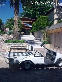 [P13] Intrare la recepţia hotelului Athena Pallace Village » foto by Aeerdna*
 - 
<span class="allrVoted glyphicon glyphicon-heart hidden" id="av216925"></span>
<a class="m-l-10 hidden" id="sv216925" onclick="voting_Foto_DelVot(,216925,7150)" role="button">șterge vot <span class="glyphicon glyphicon-remove"></span></a>
<a id="v9216925" class=" c-red"  onclick="voting_Foto_SetVot(216925)" role="button"><span class="glyphicon glyphicon-heart-empty"></span> <b>LIKE</b> = Votează poza</a> <img class="hidden"  id="f216925W9" src="/imagini/loader.gif" border="0" /><span class="AjErrMes hidden" id="e216925ErM"></span>