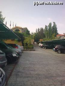 [P253] Parcarea 'Armonia' - vedere spre restaurantul 'Doxato'... » foto by Aeerdna*
 - 
<span class="allrVoted glyphicon glyphicon-heart hidden" id="av217477"></span>
<a class="m-l-10 hidden" id="sv217477" onclick="voting_Foto_DelVot(,217477,7150)" role="button">șterge vot <span class="glyphicon glyphicon-remove"></span></a>
<a id="v9217477" class=" c-red"  onclick="voting_Foto_SetVot(217477)" role="button"><span class="glyphicon glyphicon-heart-empty"></span> <b>LIKE</b> = Votează poza</a> <img class="hidden"  id="f217477W9" src="/imagini/loader.gif" border="0" /><span class="AjErrMes hidden" id="e217477ErM"></span>