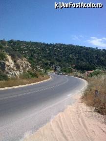 [P352] Locul din şosea unde-ţi poţi parca maşina pentru plaja Koviou Beach » foto by Aeerdna*
 - 
<span class="allrVoted glyphicon glyphicon-heart hidden" id="av219045"></span>
<a class="m-l-10 hidden" id="sv219045" onclick="voting_Foto_DelVot(,219045,7150)" role="button">șterge vot <span class="glyphicon glyphicon-remove"></span></a>
<a id="v9219045" class=" c-red"  onclick="voting_Foto_SetVot(219045)" role="button"><span class="glyphicon glyphicon-heart-empty"></span> <b>LIKE</b> = Votează poza</a> <img class="hidden"  id="f219045W9" src="/imagini/loader.gif" border="0" /><span class="AjErrMes hidden" id="e219045ErM"></span>