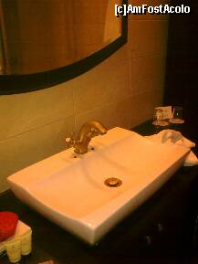 [P43] Chiuveta maisonette.... » foto by Aeerdna*
 - 
<span class="allrVoted glyphicon glyphicon-heart hidden" id="av217081"></span>
<a class="m-l-10 hidden" id="sv217081" onclick="voting_Foto_DelVot(,217081,7150)" role="button">șterge vot <span class="glyphicon glyphicon-remove"></span></a>
<a id="v9217081" class=" c-red"  onclick="voting_Foto_SetVot(217081)" role="button"><span class="glyphicon glyphicon-heart-empty"></span> <b>LIKE</b> = Votează poza</a> <img class="hidden"  id="f217081W9" src="/imagini/loader.gif" border="0" /><span class="AjErrMes hidden" id="e217081ErM"></span>