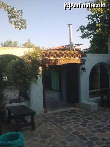 [P59] Intrarea la taverna 'Aegean flavour' » foto by Aeerdna*
 - 
<span class="allrVoted glyphicon glyphicon-heart hidden" id="av217116"></span>
<a class="m-l-10 hidden" id="sv217116" onclick="voting_Foto_DelVot(,217116,7150)" role="button">șterge vot <span class="glyphicon glyphicon-remove"></span></a>
<a id="v9217116" class=" c-red"  onclick="voting_Foto_SetVot(217116)" role="button"><span class="glyphicon glyphicon-heart-empty"></span> <b>LIKE</b> = Votează poza</a> <img class="hidden"  id="f217116W9" src="/imagini/loader.gif" border="0" /><span class="AjErrMes hidden" id="e217116ErM"></span>