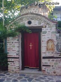 [P60] O bisericuţă în interiorul căreia se îngână la nesfărşit o slujbă bisericească... te calcă pe nervi chestia asta! » foto by Aeerdna*
 - 
<span class="allrVoted glyphicon glyphicon-heart hidden" id="av217118"></span>
<a class="m-l-10 hidden" id="sv217118" onclick="voting_Foto_DelVot(,217118,7150)" role="button">șterge vot <span class="glyphicon glyphicon-remove"></span></a>
<a id="v9217118" class=" c-red"  onclick="voting_Foto_SetVot(217118)" role="button"><span class="glyphicon glyphicon-heart-empty"></span> <b>LIKE</b> = Votează poza</a> <img class="hidden"  id="f217118W9" src="/imagini/loader.gif" border="0" /><span class="AjErrMes hidden" id="e217118ErM"></span>