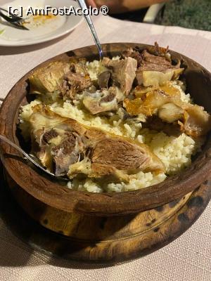 [P56] Tirana. Mâncare tradițională albaneză: orez cu carne de miel » foto by Yersinia Pestis
 - 
<span class="allrVoted glyphicon glyphicon-heart hidden" id="av1543482"></span>
<a class="m-l-10 hidden" id="sv1543482" onclick="voting_Foto_DelVot(,1543482,7202)" role="button">șterge vot <span class="glyphicon glyphicon-remove"></span></a>
<a id="v91543482" class=" c-red"  onclick="voting_Foto_SetVot(1543482)" role="button"><span class="glyphicon glyphicon-heart-empty"></span> <b>LIKE</b> = Votează poza</a> <img class="hidden"  id="f1543482W9" src="/imagini/loader.gif" border="0" /><span class="AjErrMes hidden" id="e1543482ErM"></span>