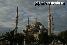 [P15] Istanbul - Moscheea Albastra, unul din simbolurile capitalei turcesti. » foto by presario
 - 
<span class="allrVoted glyphicon glyphicon-heart hidden" id="av76296"></span>
<a class="m-l-10 hidden" id="sv76296" onclick="voting_Foto_DelVot(,76296,7254)" role="button">șterge vot <span class="glyphicon glyphicon-remove"></span></a>
<a id="v976296" class=" c-red"  onclick="voting_Foto_SetVot(76296)" role="button"><span class="glyphicon glyphicon-heart-empty"></span> <b>LIKE</b> = Votează poza</a> <img class="hidden"  id="f76296W9" src="/imagini/loader.gif" border="0" /><span class="AjErrMes hidden" id="e76296ErM"></span>