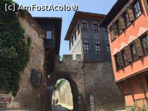 [P42] Plovdiv- prin zona istorica, casa Georgiadi, actualmente Muzeul regional de istorie dar si zidurile antice » foto by mishu
 - 
<span class="allrVoted glyphicon glyphicon-heart hidden" id="av1305509"></span>
<a class="m-l-10 hidden" id="sv1305509" onclick="voting_Foto_DelVot(,1305509,7278)" role="button">șterge vot <span class="glyphicon glyphicon-remove"></span></a>
<a id="v91305509" class=" c-red"  onclick="voting_Foto_SetVot(1305509)" role="button"><span class="glyphicon glyphicon-heart-empty"></span> <b>LIKE</b> = Votează poza</a> <img class="hidden"  id="f1305509W9" src="/imagini/loader.gif" border="0" /><span class="AjErrMes hidden" id="e1305509ErM"></span>