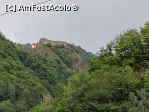 [P45] cetatea Poenari vazuta de la Cabana La Cetate » foto by Dana2008
 - 
<span class="allrVoted glyphicon glyphicon-heart hidden" id="av1110651"></span>
<a class="m-l-10 hidden" id="sv1110651" onclick="voting_Foto_DelVot(,1110651,7327)" role="button">șterge vot <span class="glyphicon glyphicon-remove"></span></a>
<a id="v91110651" class=" c-red"  onclick="voting_Foto_SetVot(1110651)" role="button"><span class="glyphicon glyphicon-heart-empty"></span> <b>LIKE</b> = Votează poza</a> <img class="hidden"  id="f1110651W9" src="/imagini/loader.gif" border="0" /><span class="AjErrMes hidden" id="e1110651ErM"></span>