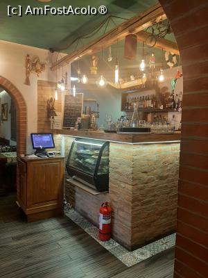 [P05] Pizzeria Venezia » foto by adso
 - 
<span class="allrVoted glyphicon glyphicon-heart hidden" id="av1528655"></span>
<a class="m-l-10 hidden" id="sv1528655" onclick="voting_Foto_DelVot(,1528655,7328)" role="button">șterge vot <span class="glyphicon glyphicon-remove"></span></a>
<a id="v91528655" class=" c-red"  onclick="voting_Foto_SetVot(1528655)" role="button"><span class="glyphicon glyphicon-heart-empty"></span> <b>LIKE</b> = Votează poza</a> <img class="hidden"  id="f1528655W9" src="/imagini/loader.gif" border="0" /><span class="AjErrMes hidden" id="e1528655ErM"></span>