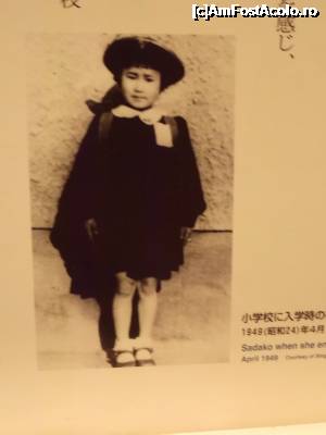 [P49] Hiroshima, Parcul Memorial al Păcii, Muzeul Memorial al Păcii, Sasaki Sadako la 6 ani » foto by mprofeanu
 - 
<span class="allrVoted glyphicon glyphicon-heart hidden" id="av699507"></span>
<a class="m-l-10 hidden" id="sv699507" onclick="voting_Foto_DelVot(,699507,7440)" role="button">șterge vot <span class="glyphicon glyphicon-remove"></span></a>
<a id="v9699507" class=" c-red"  onclick="voting_Foto_SetVot(699507)" role="button"><span class="glyphicon glyphicon-heart-empty"></span> <b>LIKE</b> = Votează poza</a> <img class="hidden"  id="f699507W9" src="/imagini/loader.gif" border="0" /><span class="AjErrMes hidden" id="e699507ErM"></span>