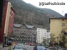 [P13] Hoteluri din Andorra la Vella » foto by sandu.53
 - 
<span class="allrVoted glyphicon glyphicon-heart hidden" id="av139326"></span>
<a class="m-l-10 hidden" id="sv139326" onclick="voting_Foto_DelVot(,139326,7450)" role="button">șterge vot <span class="glyphicon glyphicon-remove"></span></a>
<a id="v9139326" class=" c-red"  onclick="voting_Foto_SetVot(139326)" role="button"><span class="glyphicon glyphicon-heart-empty"></span> <b>LIKE</b> = Votează poza</a> <img class="hidden"  id="f139326W9" src="/imagini/loader.gif" border="0" /><span class="AjErrMes hidden" id="e139326ErM"></span>