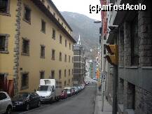 [P17] O straduta ce duce spre centrul orasului Andorra la Vella » foto by sandu.53
 - 
<span class="allrVoted glyphicon glyphicon-heart hidden" id="av139330"></span>
<a class="m-l-10 hidden" id="sv139330" onclick="voting_Foto_DelVot(,139330,7450)" role="button">șterge vot <span class="glyphicon glyphicon-remove"></span></a>
<a id="v9139330" class=" c-red"  onclick="voting_Foto_SetVot(139330)" role="button"><span class="glyphicon glyphicon-heart-empty"></span> <b>LIKE</b> = Votează poza</a> <img class="hidden"  id="f139330W9" src="/imagini/loader.gif" border="0" /><span class="AjErrMes hidden" id="e139330ErM"></span>
