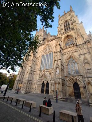 [P42] Catedrala din Wells » foto by Marius 72
 - 
<span class="allrVoted glyphicon glyphicon-heart hidden" id="av1504394"></span>
<a class="m-l-10 hidden" id="sv1504394" onclick="voting_Foto_DelVot(,1504394,7515)" role="button">șterge vot <span class="glyphicon glyphicon-remove"></span></a>
<a id="v91504394" class=" c-red"  onclick="voting_Foto_SetVot(1504394)" role="button"><span class="glyphicon glyphicon-heart-empty"></span> <b>LIKE</b> = Votează poza</a> <img class="hidden"  id="f1504394W9" src="/imagini/loader.gif" border="0" /><span class="AjErrMes hidden" id="e1504394ErM"></span>