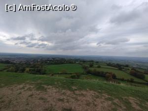 [P19] Panoramă de lângă Glastonbury Tor » foto by Marius 72
 - 
<span class="allrVoted glyphicon glyphicon-heart hidden" id="av1505864"></span>
<a class="m-l-10 hidden" id="sv1505864" onclick="voting_Foto_DelVot(,1505864,7515)" role="button">șterge vot <span class="glyphicon glyphicon-remove"></span></a>
<a id="v91505864" class=" c-red"  onclick="voting_Foto_SetVot(1505864)" role="button"><span class="glyphicon glyphicon-heart-empty"></span> <b>LIKE</b> = Votează poza</a> <img class="hidden"  id="f1505864W9" src="/imagini/loader.gif" border="0" /><span class="AjErrMes hidden" id="e1505864ErM"></span>