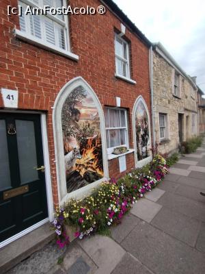 [P23] Picturi pe străzi în Glastonbury » foto by Marius 72
 - 
<span class="allrVoted glyphicon glyphicon-heart hidden" id="av1505868"></span>
<a class="m-l-10 hidden" id="sv1505868" onclick="voting_Foto_DelVot(,1505868,7515)" role="button">șterge vot <span class="glyphicon glyphicon-remove"></span></a>
<a id="v91505868" class=" c-red"  onclick="voting_Foto_SetVot(1505868)" role="button"><span class="glyphicon glyphicon-heart-empty"></span> <b>LIKE</b> = Votează poza</a> <img class="hidden"  id="f1505868W9" src="/imagini/loader.gif" border="0" /><span class="AjErrMes hidden" id="e1505868ErM"></span>