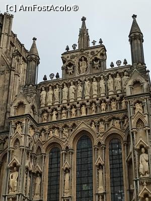[P56] Design faţadă catedrala din Wells » foto by Marius 72
 - 
<span class="allrVoted glyphicon glyphicon-heart hidden" id="av1505901"></span>
<a class="m-l-10 hidden" id="sv1505901" onclick="voting_Foto_DelVot(,1505901,7515)" role="button">șterge vot <span class="glyphicon glyphicon-remove"></span></a>
<a id="v91505901" class=" c-red"  onclick="voting_Foto_SetVot(1505901)" role="button"><span class="glyphicon glyphicon-heart-empty"></span> <b>LIKE</b> = Votează poza</a> <img class="hidden"  id="f1505901W9" src="/imagini/loader.gif" border="0" /><span class="AjErrMes hidden" id="e1505901ErM"></span>