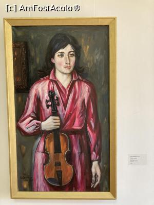 [P10] Fata cu vioara » foto by aurora56
 - 
<span class="allrVoted glyphicon glyphicon-heart hidden" id="av1521070"></span>
<a class="m-l-10 hidden" id="sv1521070" onclick="voting_Foto_DelVot(,1521070,7530)" role="button">șterge vot <span class="glyphicon glyphicon-remove"></span></a>
<a id="v91521070" class=" c-red"  onclick="voting_Foto_SetVot(1521070)" role="button"><span class="glyphicon glyphicon-heart-empty"></span> <b>LIKE</b> = Votează poza</a> <img class="hidden"  id="f1521070W9" src="/imagini/loader.gif" border="0" /><span class="AjErrMes hidden" id="e1521070ErM"></span>