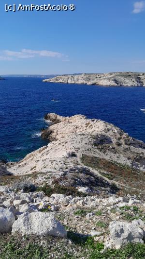 [P28] insula Pomegues, ape cristaline turcoaz » foto by Yolanda
 - 
<span class="allrVoted glyphicon glyphicon-heart hidden" id="av1513496"></span>
<a class="m-l-10 hidden" id="sv1513496" onclick="voting_Foto_DelVot(,1513496,7772)" role="button">șterge vot <span class="glyphicon glyphicon-remove"></span></a>
<a id="v91513496" class=" c-red"  onclick="voting_Foto_SetVot(1513496)" role="button"><span class="glyphicon glyphicon-heart-empty"></span> <b>LIKE</b> = Votează poza</a> <img class="hidden"  id="f1513496W9" src="/imagini/loader.gif" border="0" /><span class="AjErrMes hidden" id="e1513496ErM"></span>