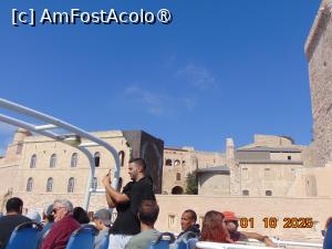 [P49] iesirea din portul vechi intre cetatea Saint Nicolas si fortul Saint Jean » foto by Yolanda
 - 
<span class="allrVoted glyphicon glyphicon-heart hidden" id="av1513517"></span>
<a class="m-l-10 hidden" id="sv1513517" onclick="voting_Foto_DelVot(,1513517,7772)" role="button">șterge vot <span class="glyphicon glyphicon-remove"></span></a>
<a id="v91513517" class=" c-red"  onclick="voting_Foto_SetVot(1513517)" role="button"><span class="glyphicon glyphicon-heart-empty"></span> <b>LIKE</b> = Votează poza</a> <img class="hidden"  id="f1513517W9" src="/imagini/loader.gif" border="0" /><span class="AjErrMes hidden" id="e1513517ErM"></span>