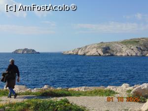 [P64] insula Pomegues » foto by Yolanda
 - 
<span class="allrVoted glyphicon glyphicon-heart hidden" id="av1513564"></span>
<a class="m-l-10 hidden" id="sv1513564" onclick="voting_Foto_DelVot(,1513564,7772)" role="button">șterge vot <span class="glyphicon glyphicon-remove"></span></a>
<a id="v91513564" class=" c-red"  onclick="voting_Foto_SetVot(1513564)" role="button"><span class="glyphicon glyphicon-heart-empty"></span> <b>LIKE</b> = Votează poza</a> <img class="hidden"  id="f1513564W9" src="/imagini/loader.gif" border="0" /><span class="AjErrMes hidden" id="e1513564ErM"></span>