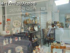 [P19] centrul vechi Aubagne, ceramic » foto by Yolanda
 - 
<span class="allrVoted glyphicon glyphicon-heart hidden" id="av1514085"></span>
<a class="m-l-10 hidden" id="sv1514085" onclick="voting_Foto_DelVot(,1514085,7772)" role="button">șterge vot <span class="glyphicon glyphicon-remove"></span></a>
<a id="v91514085" class=" c-red"  onclick="voting_Foto_SetVot(1514085)" role="button"><span class="glyphicon glyphicon-heart-empty"></span> <b>LIKE</b> = Votează poza</a> <img class="hidden"  id="f1514085W9" src="/imagini/loader.gif" border="0" /><span class="AjErrMes hidden" id="e1514085ErM"></span>